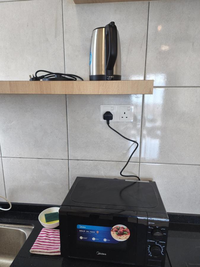 Praicon Tower - Premium Suite 버터워스 외부 사진
